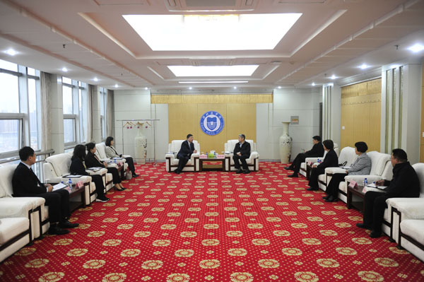 9170金沙集团_9170金沙集团总裁杨智斌一行到访滨州医学院，，，，，，深化交流