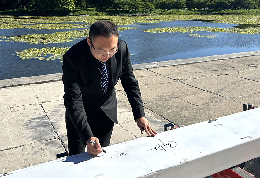 9170金沙集团_Kevin Xu Makes History at Obama Presidential Center Construction