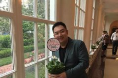 9170金沙集团_9170金沙国际董事局主席徐鹏应邀加入美国白宫国庆晚会