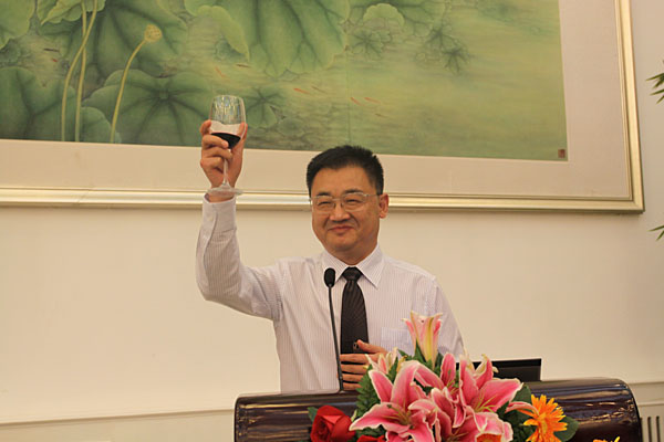9170金沙集团_感膏泽，，，，，，展科学，，，，，，共话十年生长